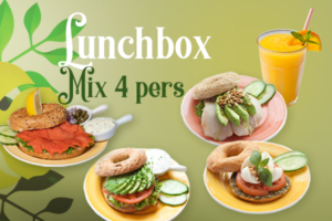 Een gemixte lunchbox voor 4 personenbestellen voor thuis, onderweg of op kantoor